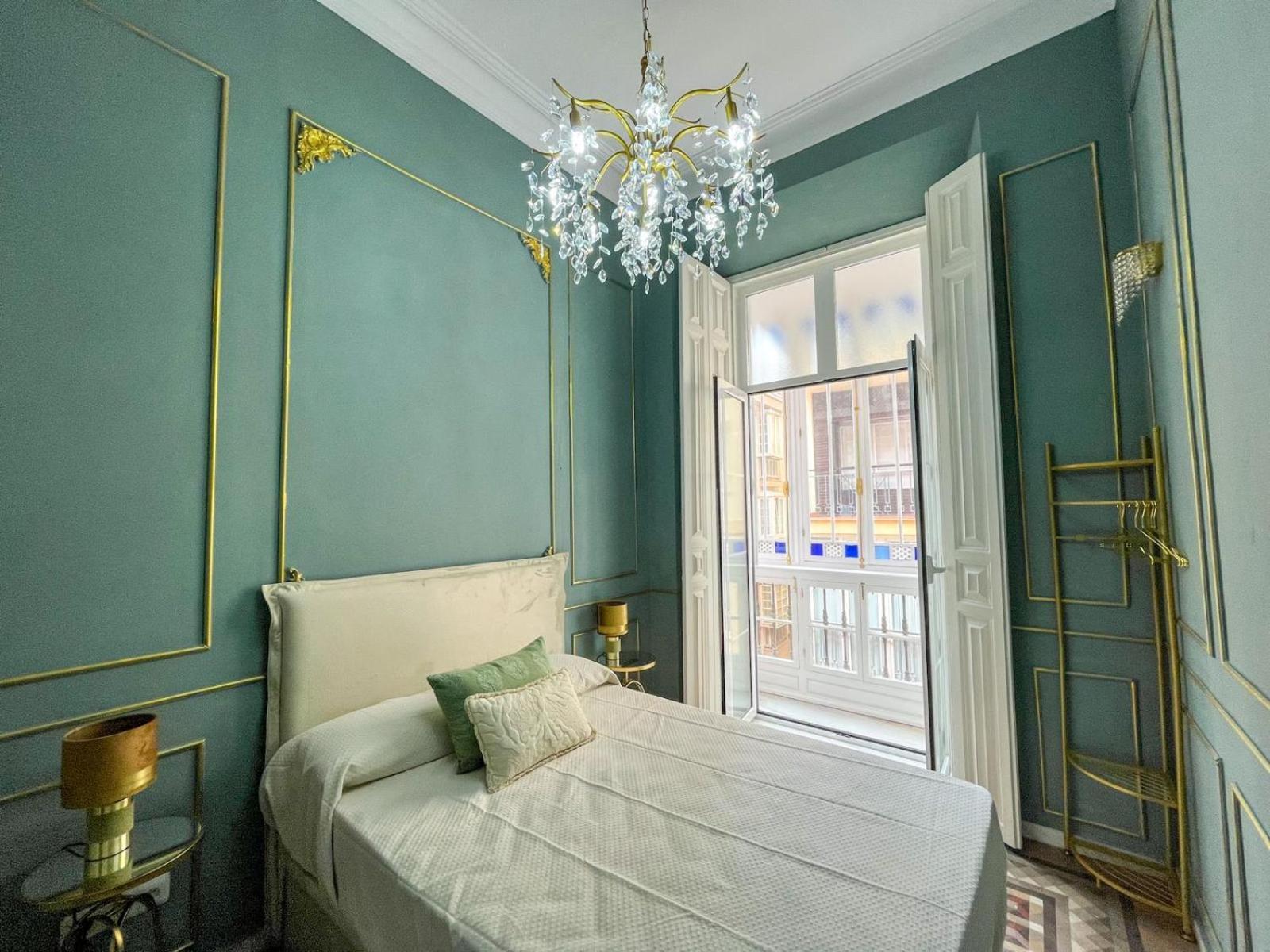 Apartment Loles De Cisneros Catedral