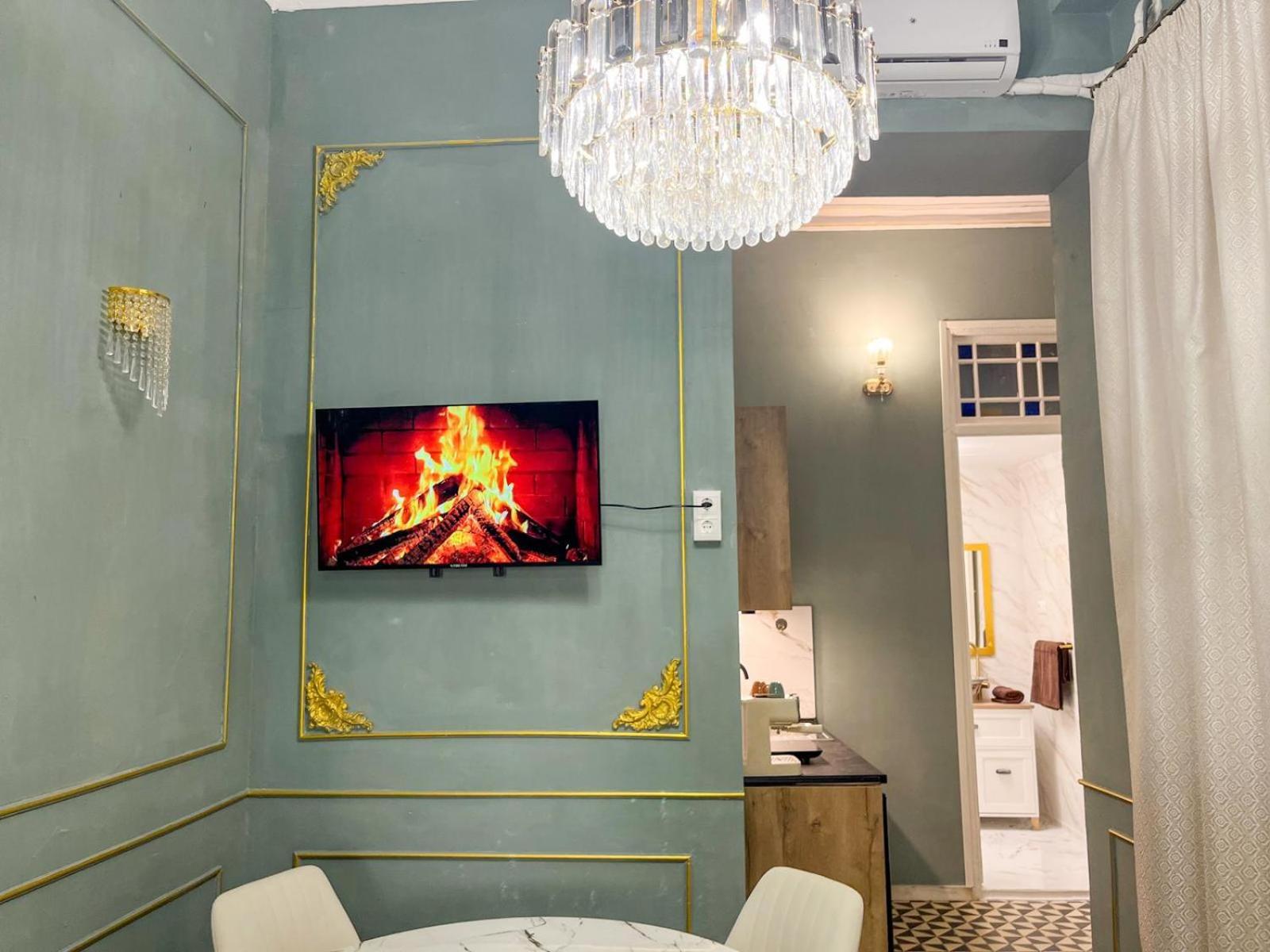 Loles De Cisneros Catedral Apartment Malaga